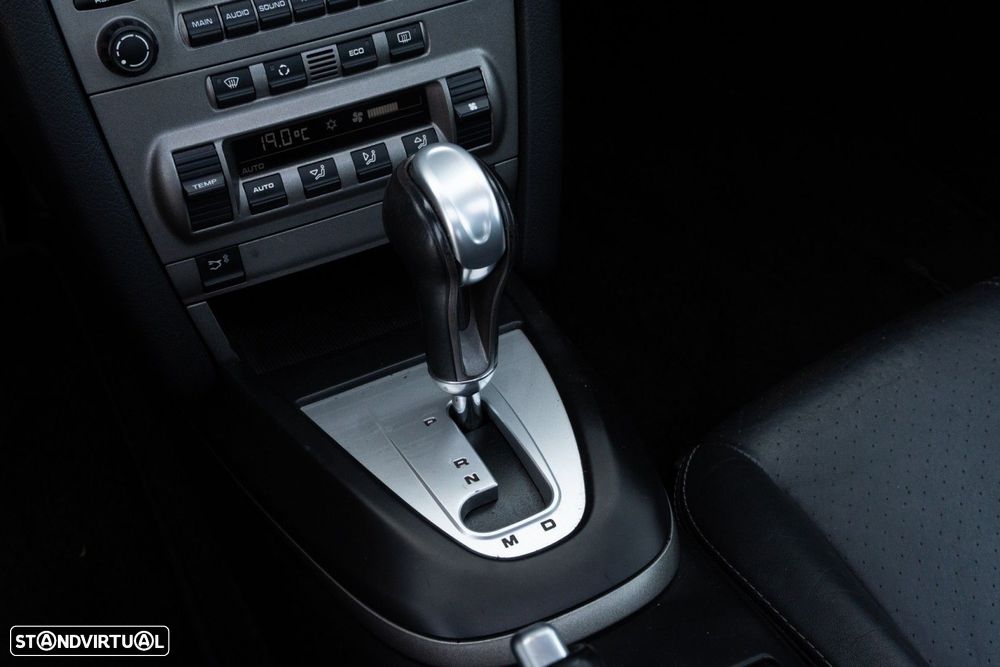 Porsche 911 (997) Carrera Tiptronic S - 16