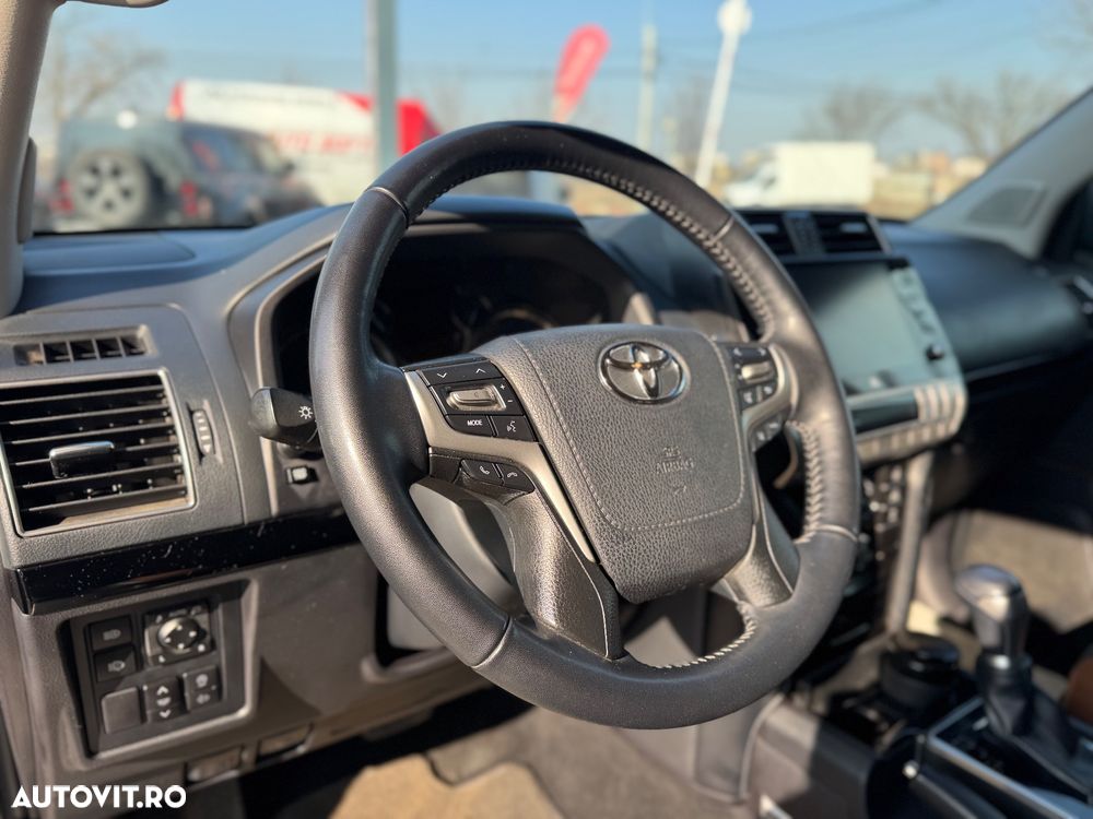 Toyota Land Cruiser 2.8l D-4D 204 CP A/T 7 locuri Luxury AVS Black - 20