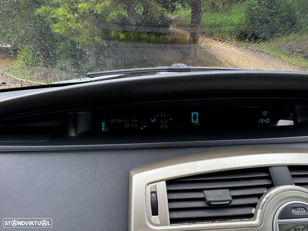 Renault Scénic 1.5 dCi Luxe Dynamique - 23