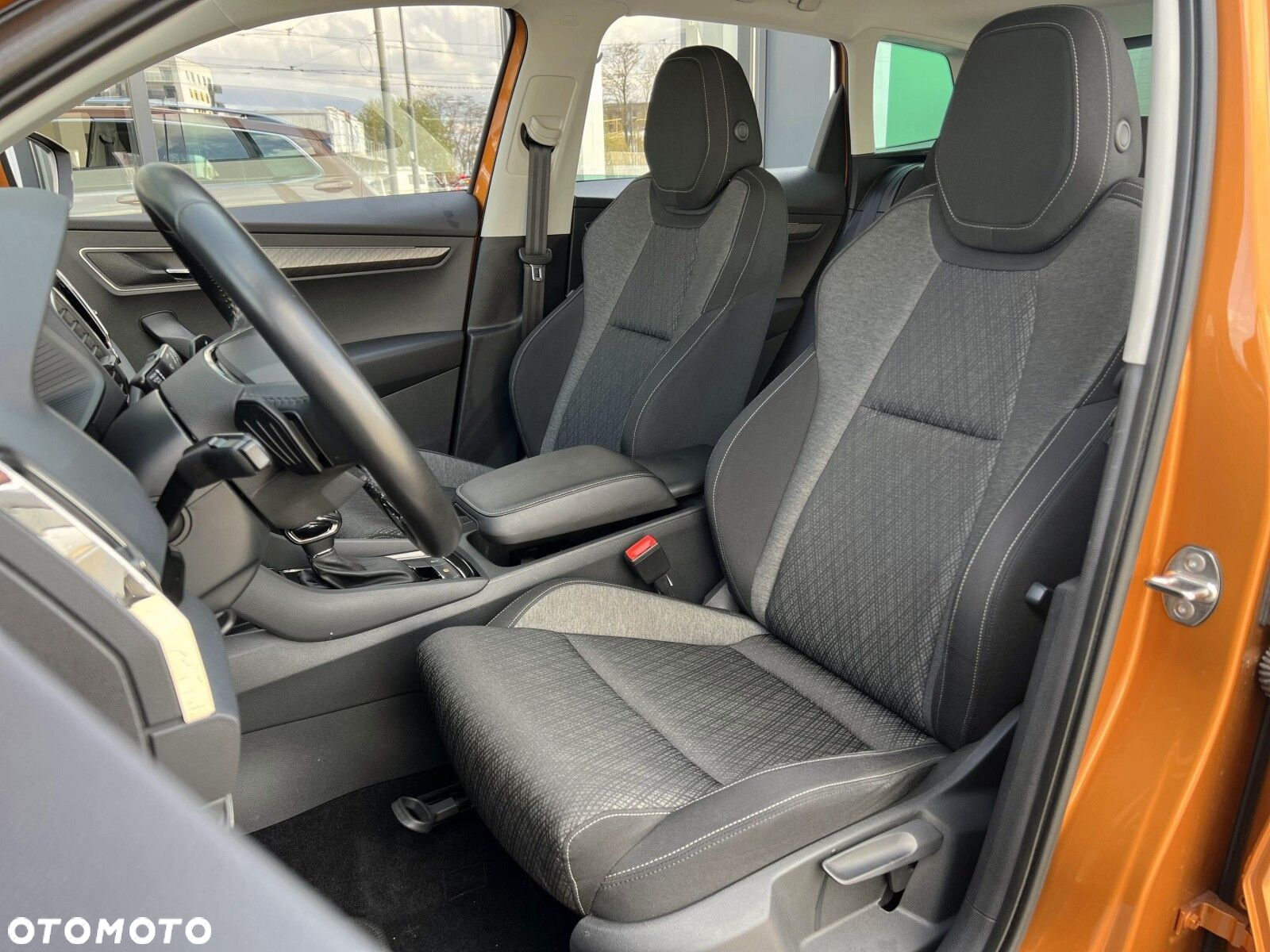 Skoda Karoq 1.5 TSI ACT GPF 4x2 Style DSG - 10