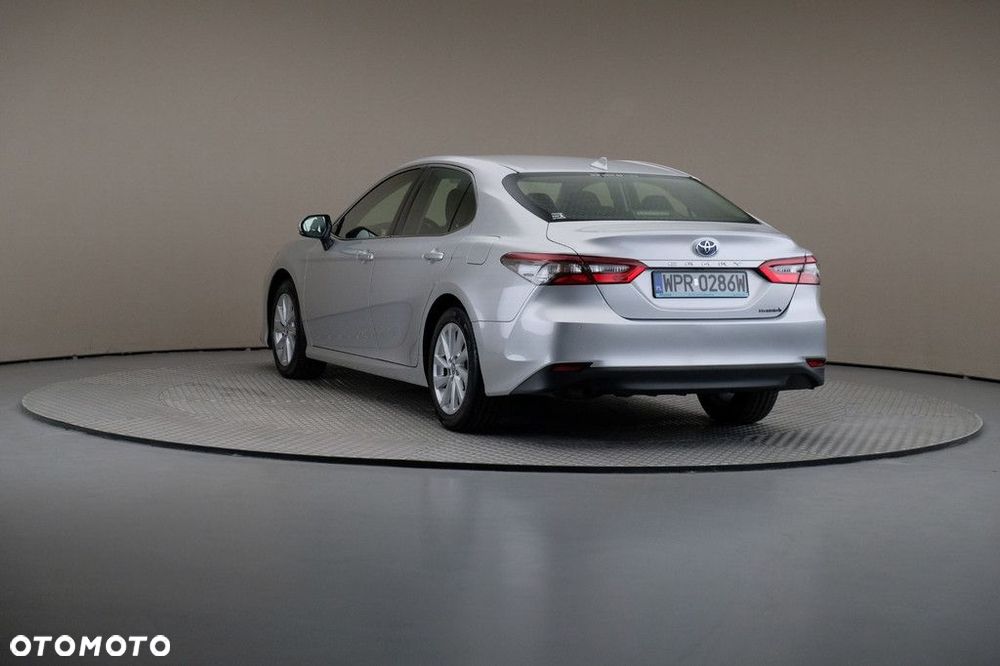 Toyota Camry 2.5 Hybrid Comfort CVT - 2
