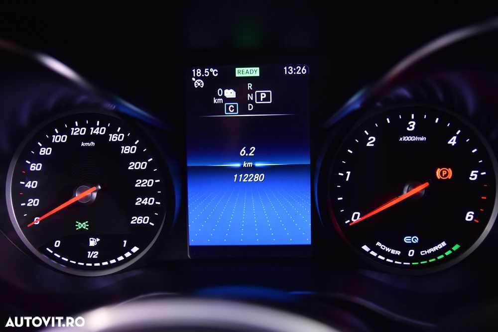 Mercedes-Benz GLC - 11