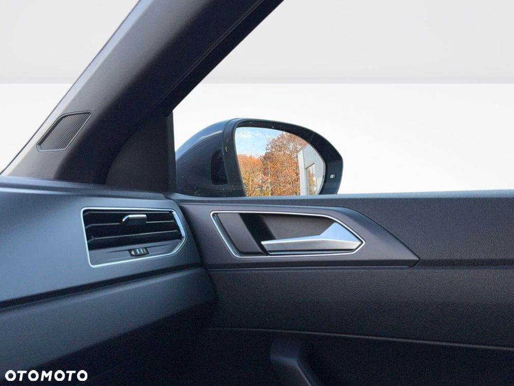 Volkswagen Taigo - 33