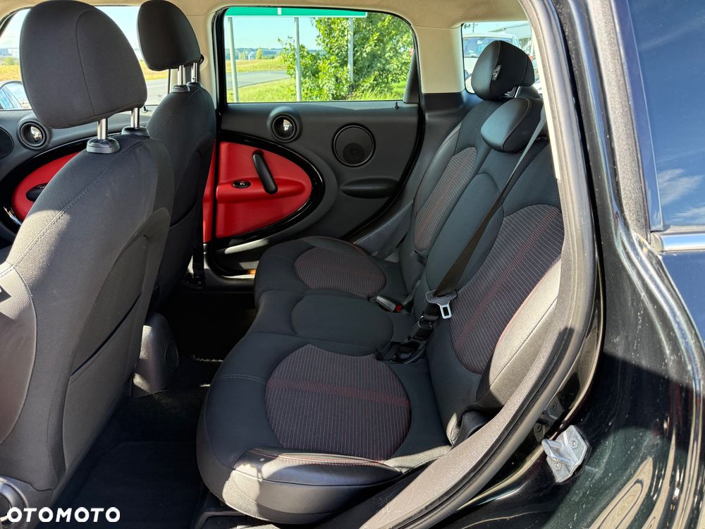 MINI Countryman Cooper D ALL4 EU6 - 32