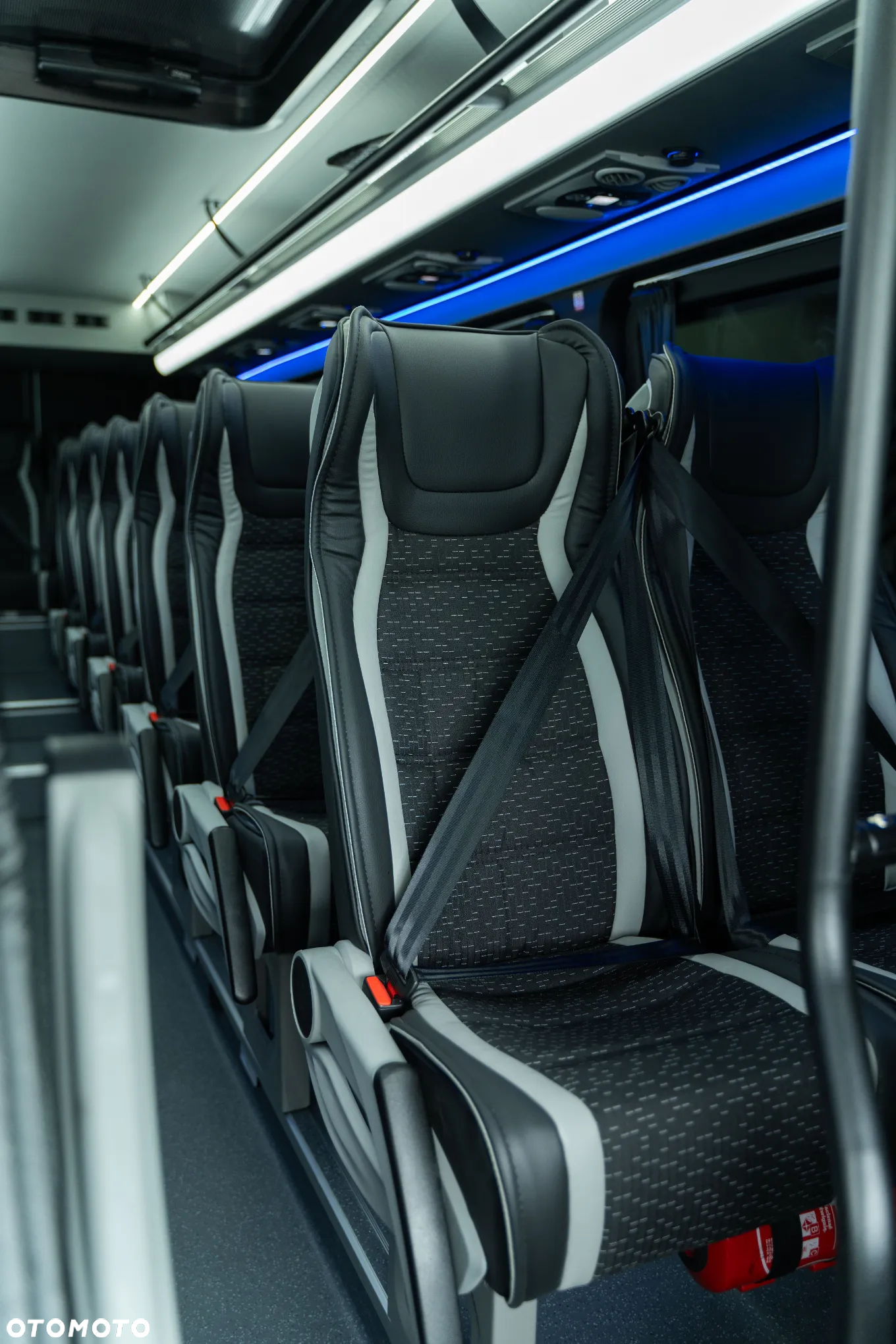 Mercedes-Benz Sprinter 519 - 5