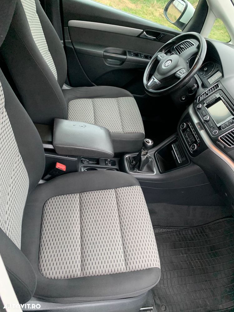 Volkswagen Sharan 2.0 TDI Blue Motion Style - 12