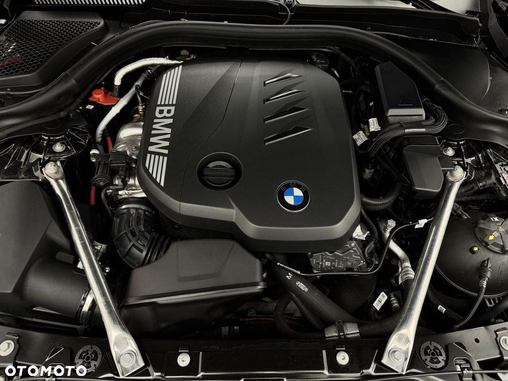 BMW Seria 5 - 13