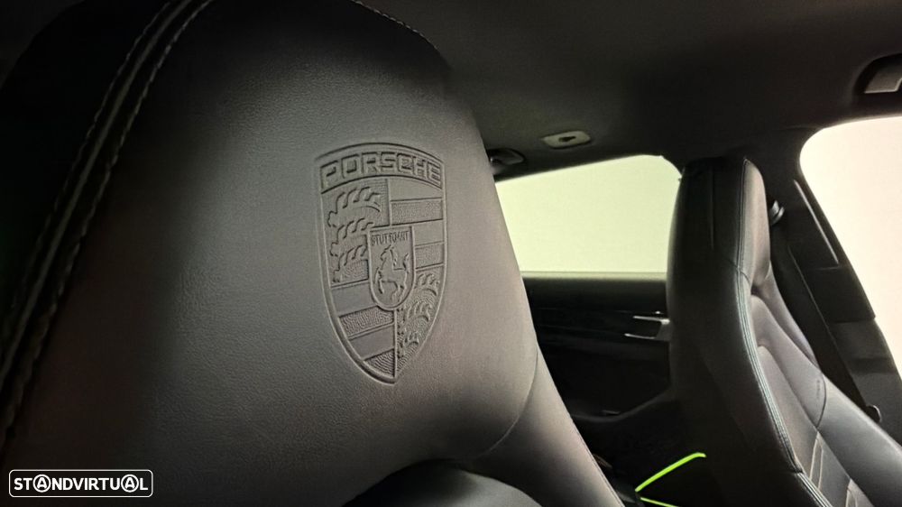 Porsche Panamera Sport Turismo 4 E-Hybrid 10 Years Edition - 22
