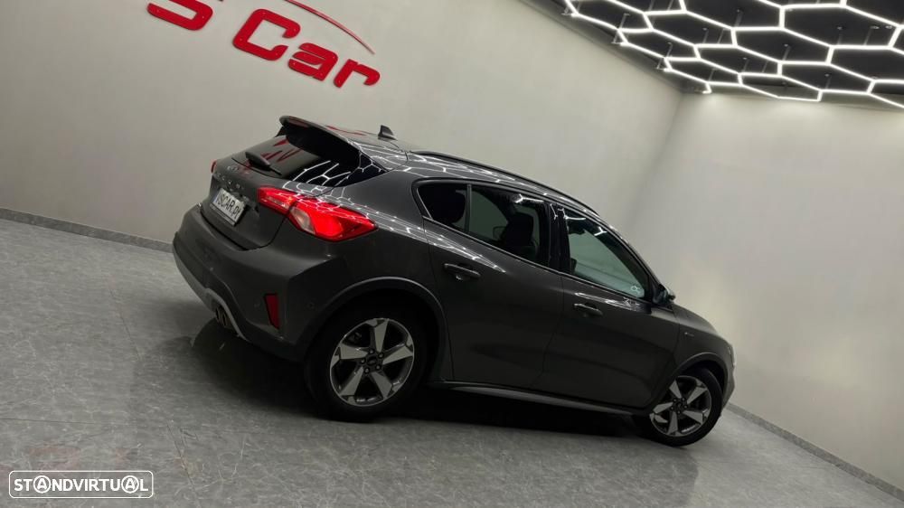 Ford Focus 1.0 EcoBoost Active - 40