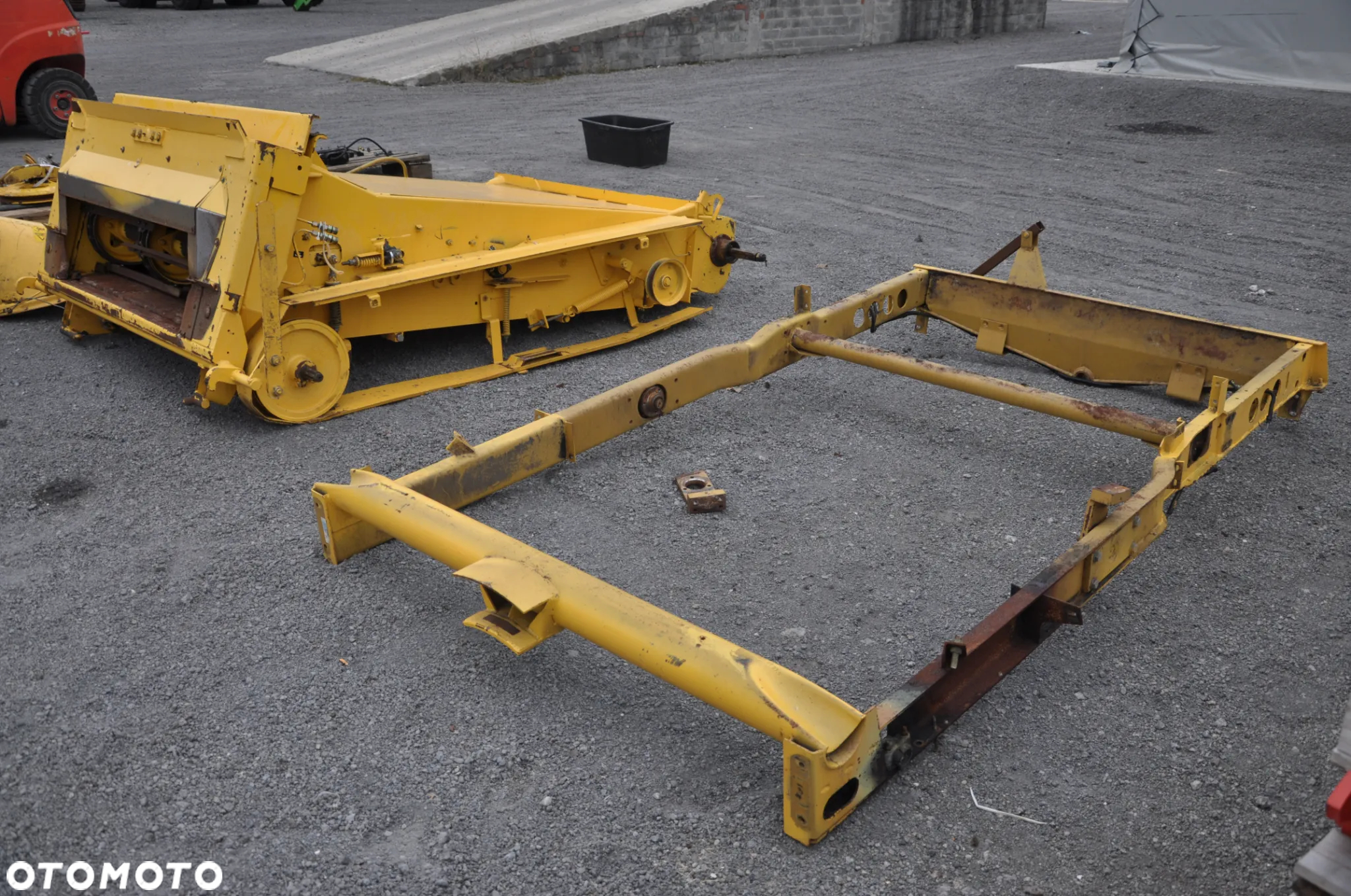 Kabina silnik skrzynia New Holland TX 64 65 66 67 68 - 16