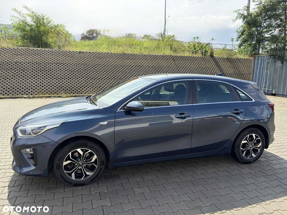 Kia Ceed - 1
