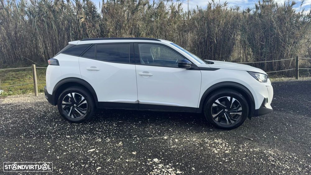 Peugeot 2008 1.5 BlueHDi Allure Pack - 4