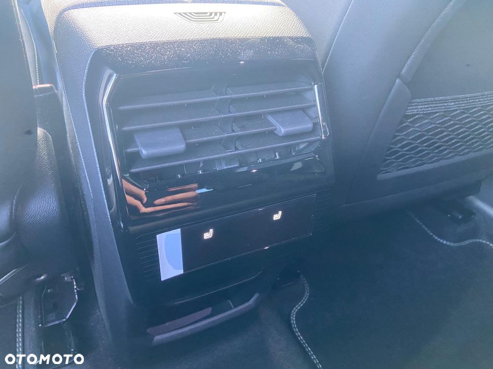 Peugeot 3008 1.2 PureTech mHEV GT S&S e-DCS6 - 9