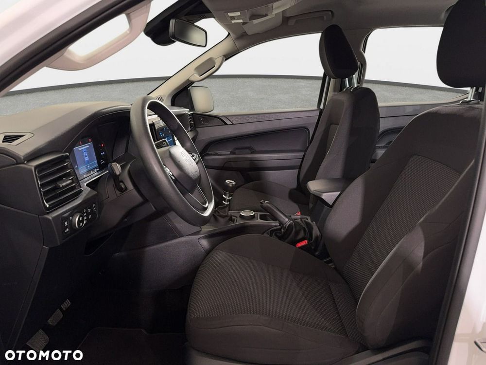 Volkswagen Amarok - 16