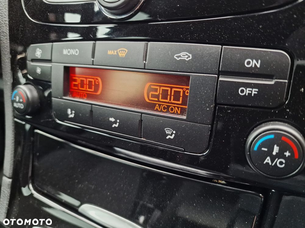 Ford S-Max 2.0 TDCi DPF Titanium MPS6 - 28