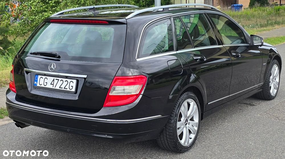 Mercedes-Benz Klasa C 180 CGI BlueEFFICIENCY Avantgarde - 6