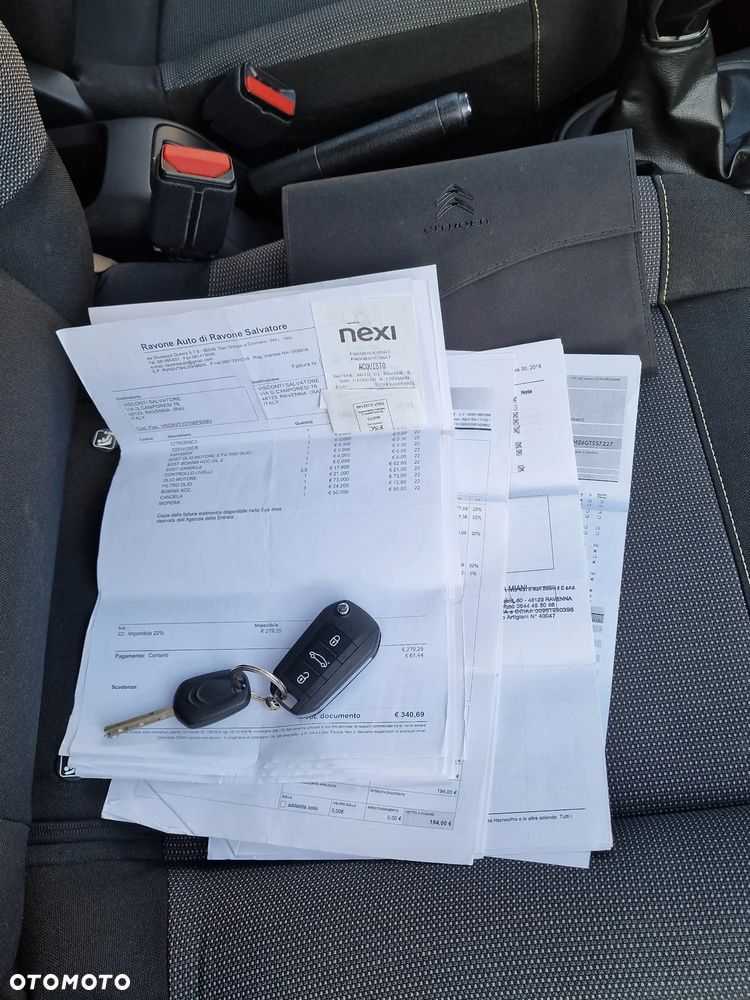 Citroën C3 1.2 PureTech Exclusive - 27