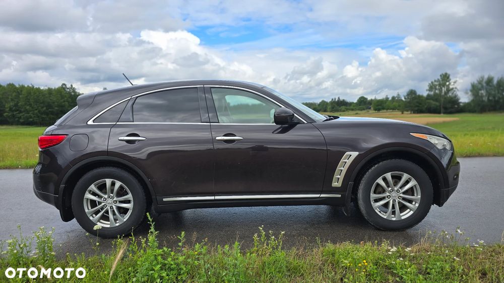 Infiniti FX - 6