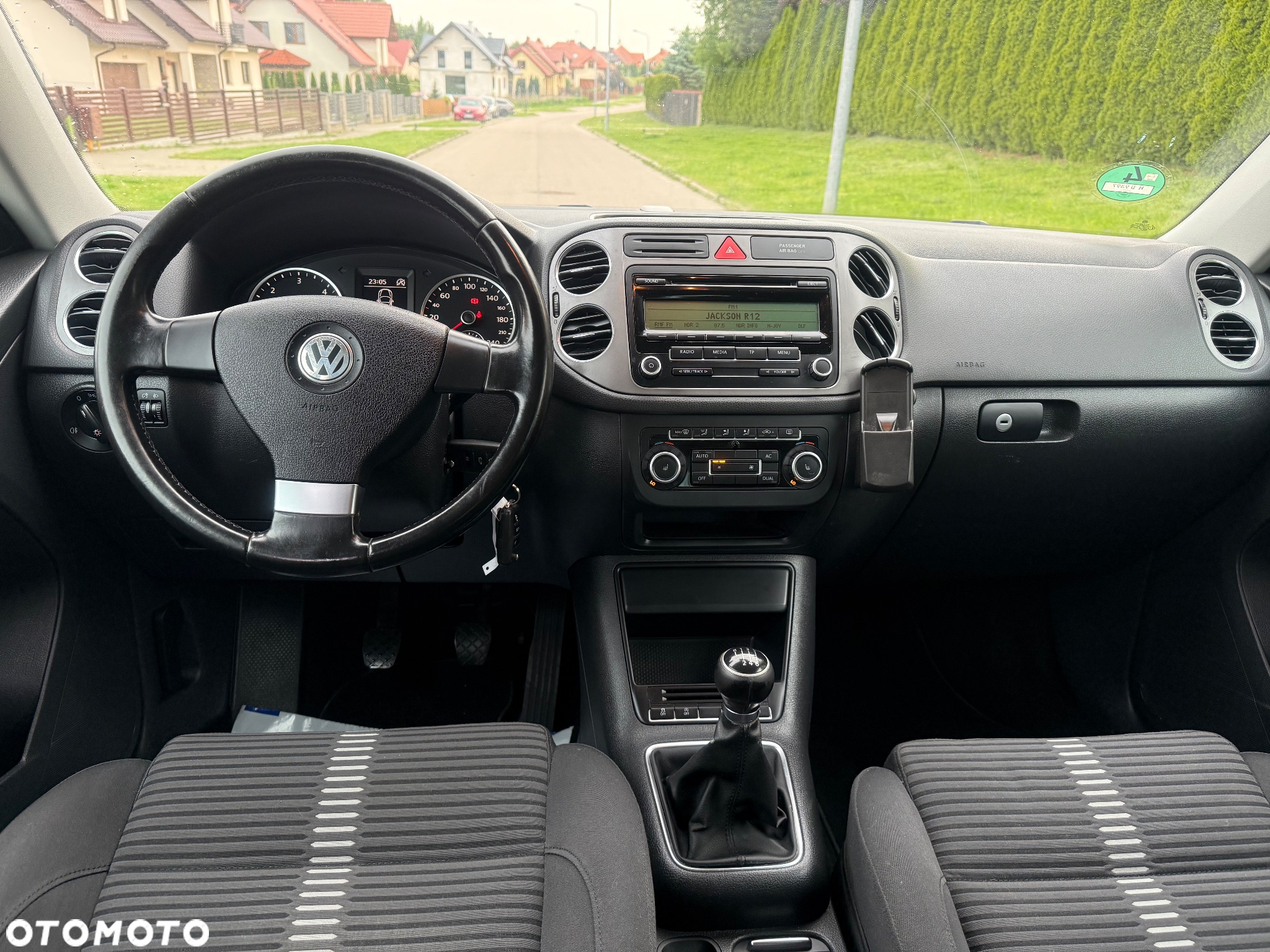 Volkswagen Tiguan - 21