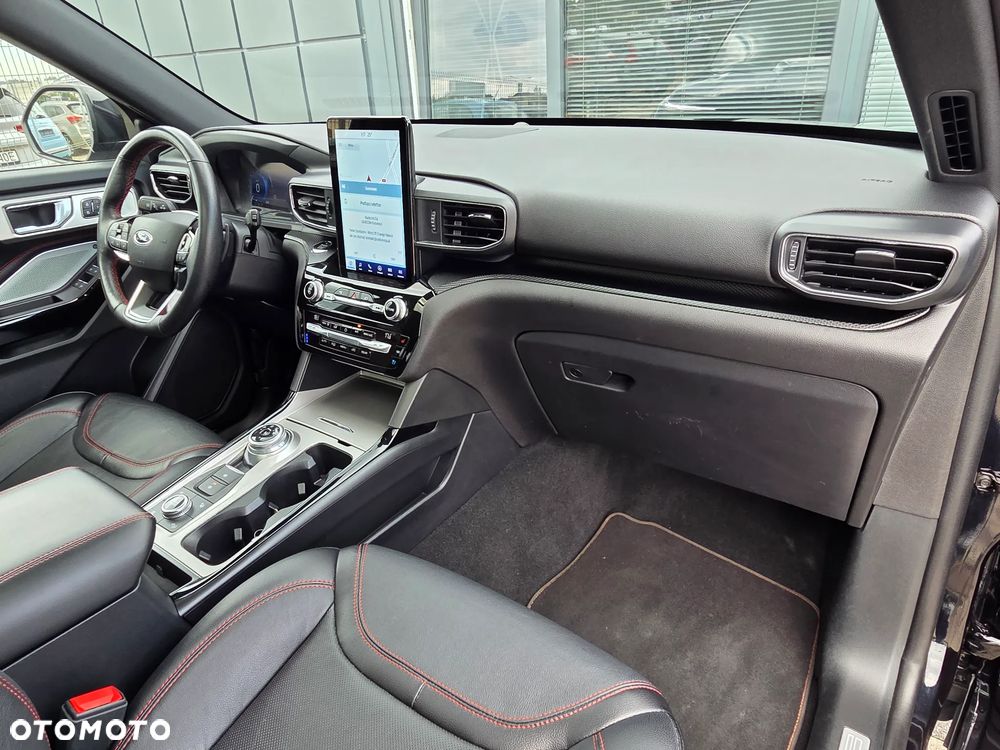 Ford Explorer 3.0 EcoBoost PHEV 4WD ST-Line - 33