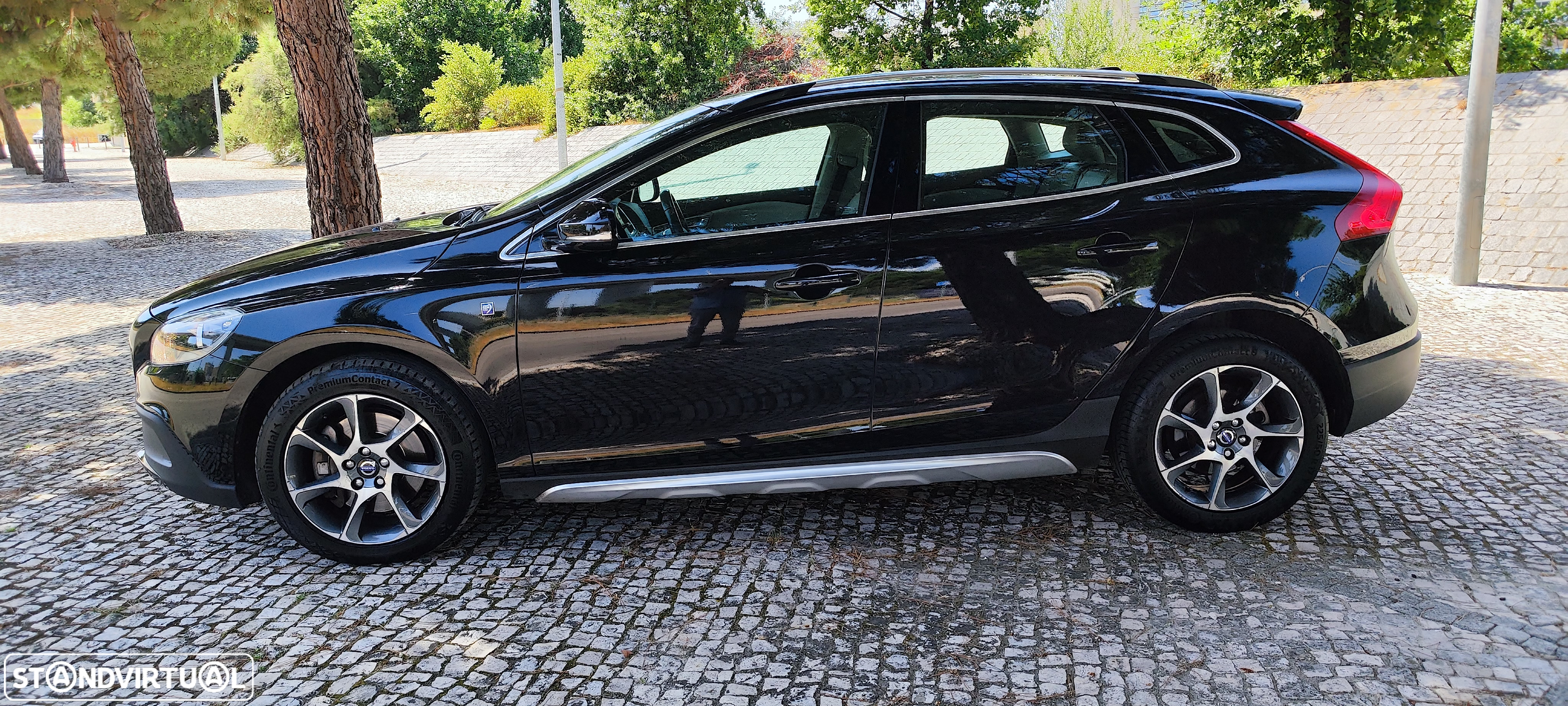 Volvo V40 Cross Country 2.0 D2 VOR - 9