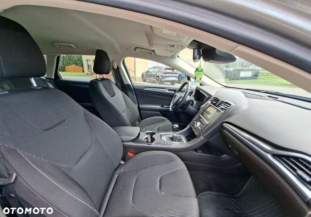 Ford Mondeo - 15
