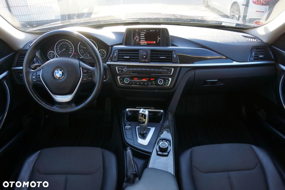 BMW 3GT 320d GT Modern Line - 11