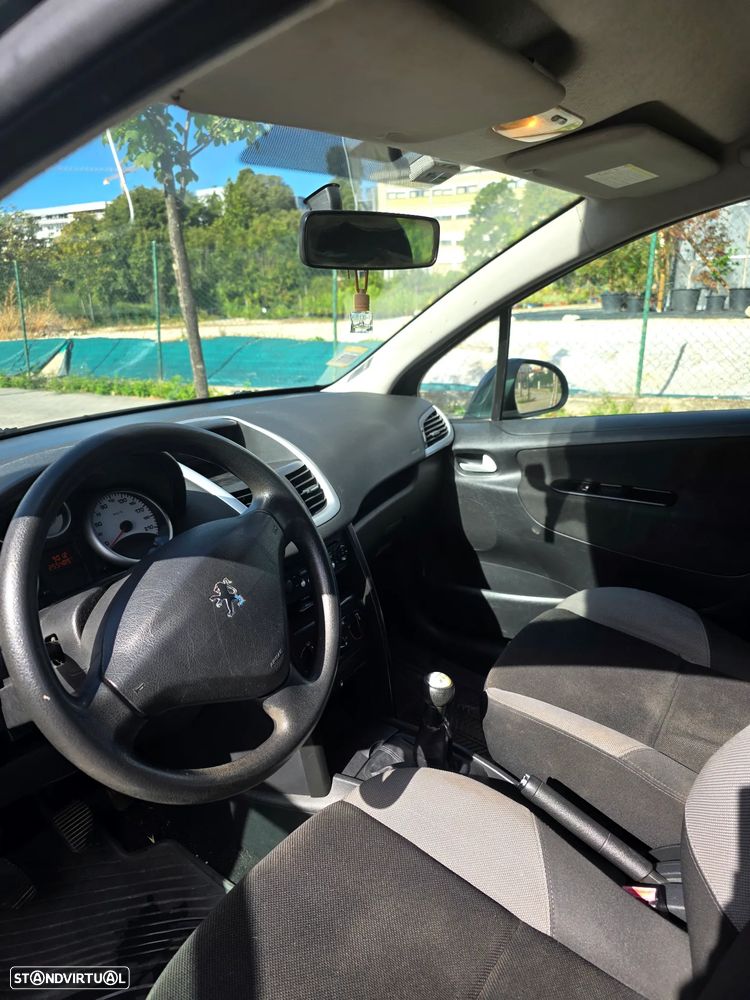 Peugeot 207 1.4 HDi Trendy - 7