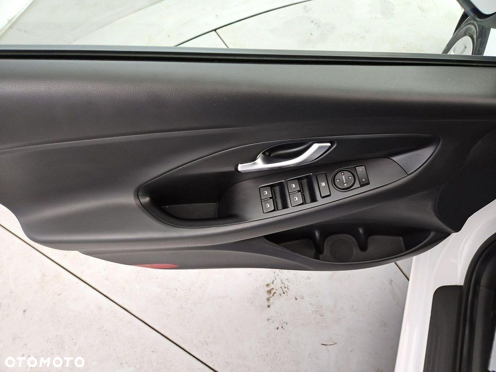 Hyundai i30 1.0 T-GDI Modern - 10