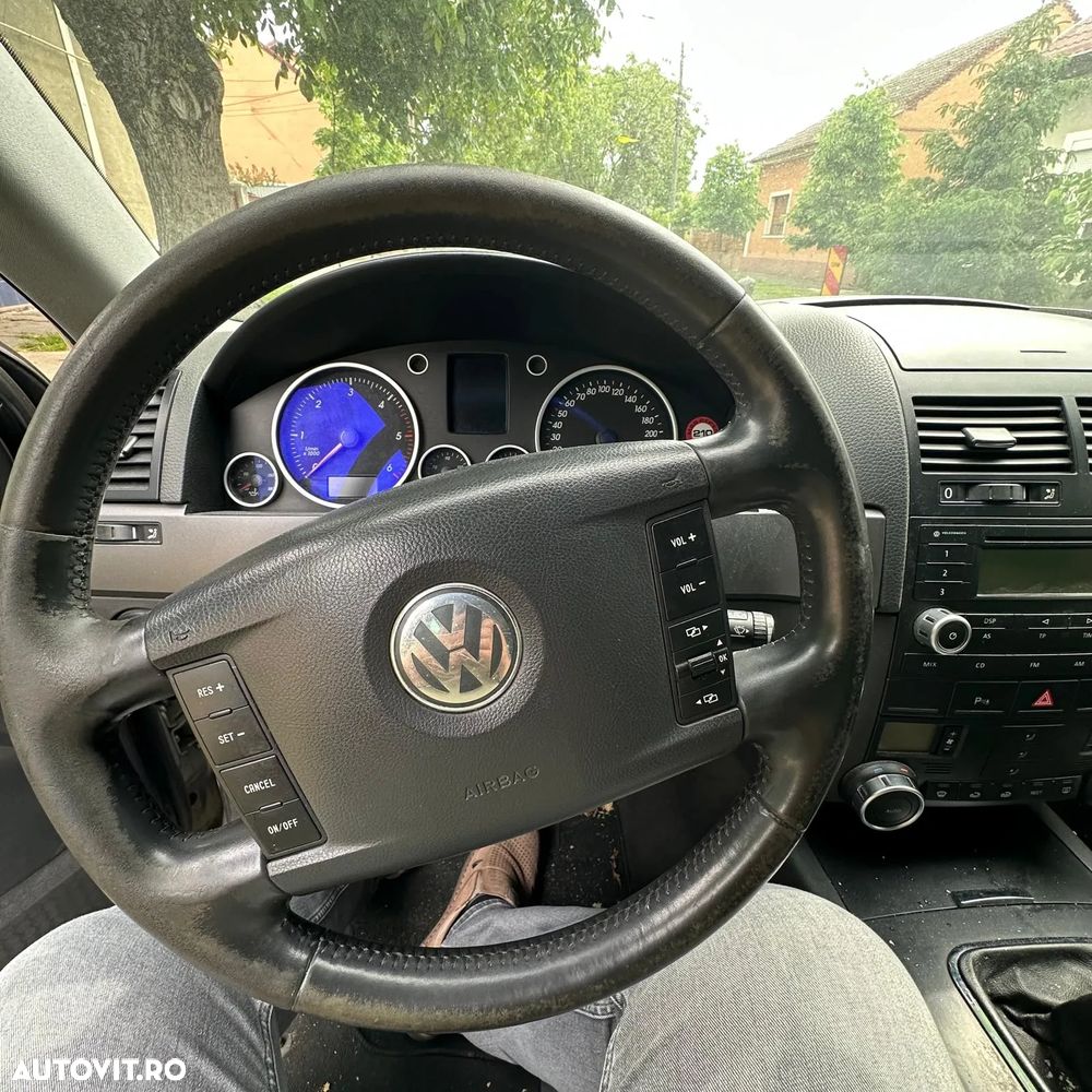 Volkswagen Touareg 2.5 TDI R5 - 2