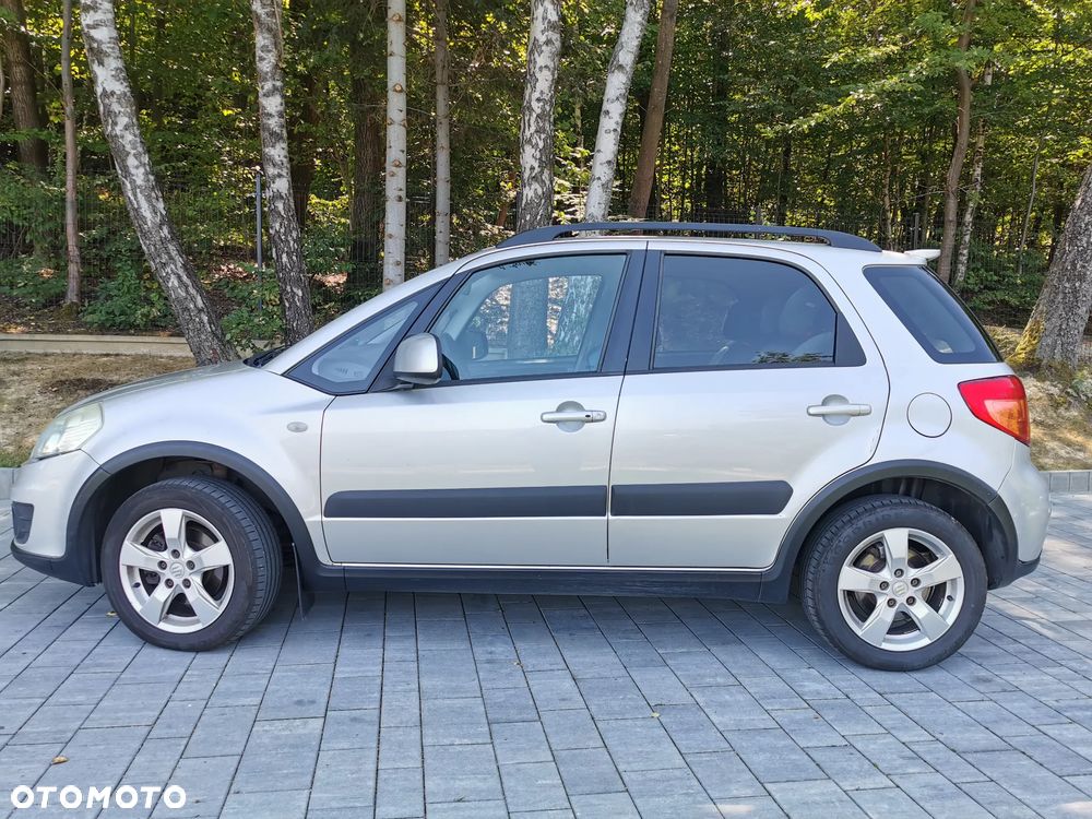 Suzuki SX4 2.0 DDiS Comfort 4WD - 3