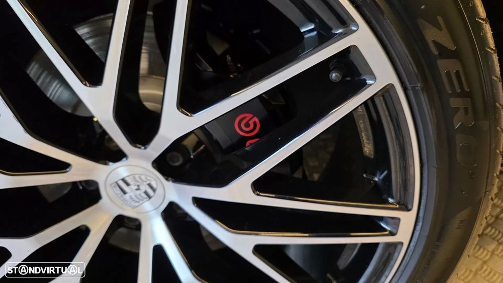 Porsche Macan T - 29