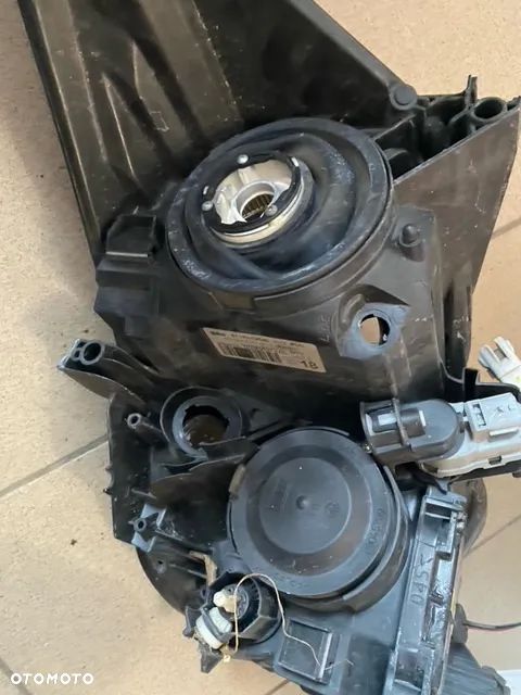 REFLEKTOR LAMPA PRAWA PRZÓD TOYOTA AURIS I XENON 81140-02540 - 7