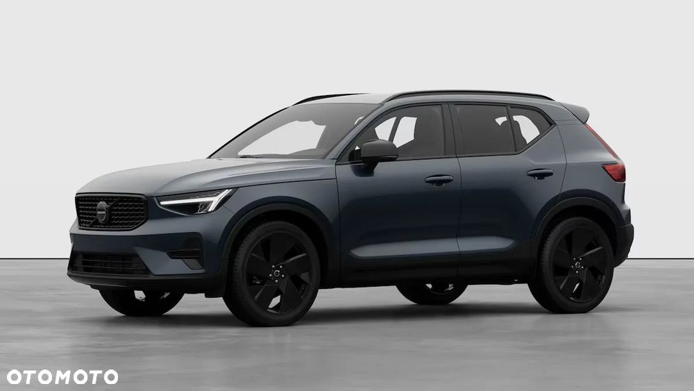 Volvo XC 40 B4 Plus Black Edition - 1