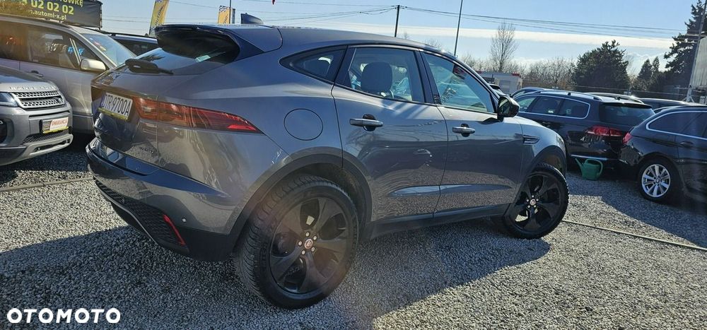 Jaguar E-Pace - 9