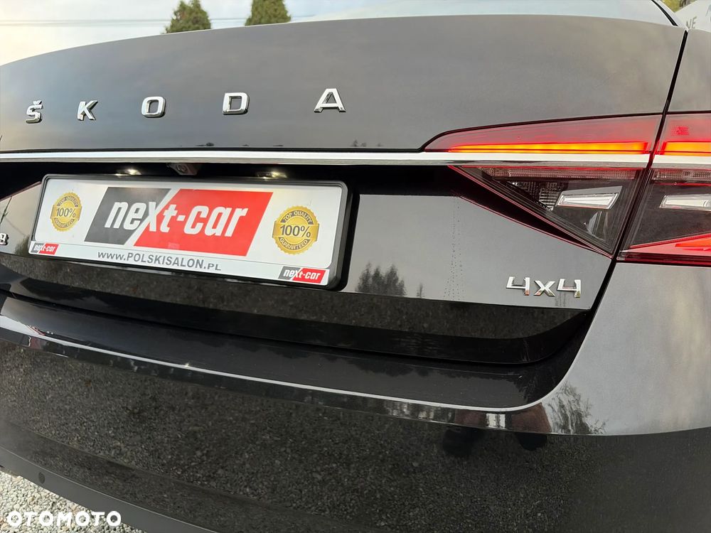 Skoda Superb 2.0 TSI 4x4 L&K DSG - 35