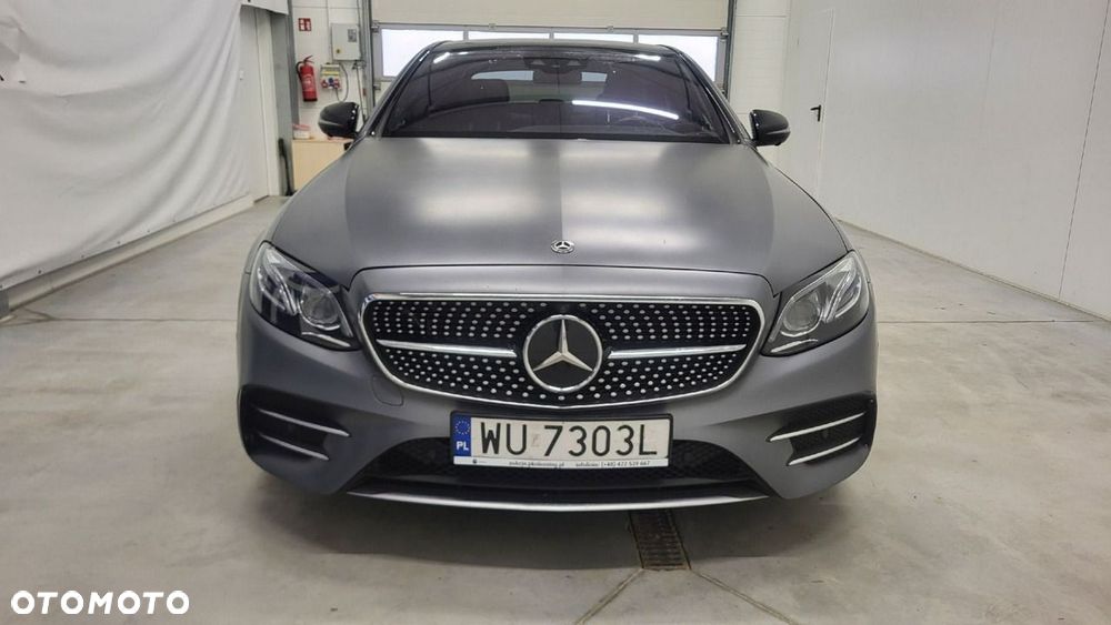 Mercedes-Benz Klasa E - 2