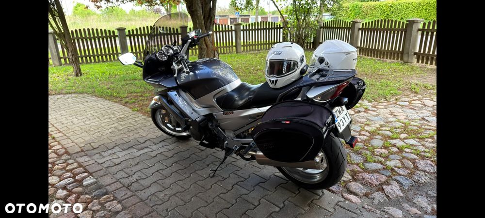 Yamaha FJR - 9