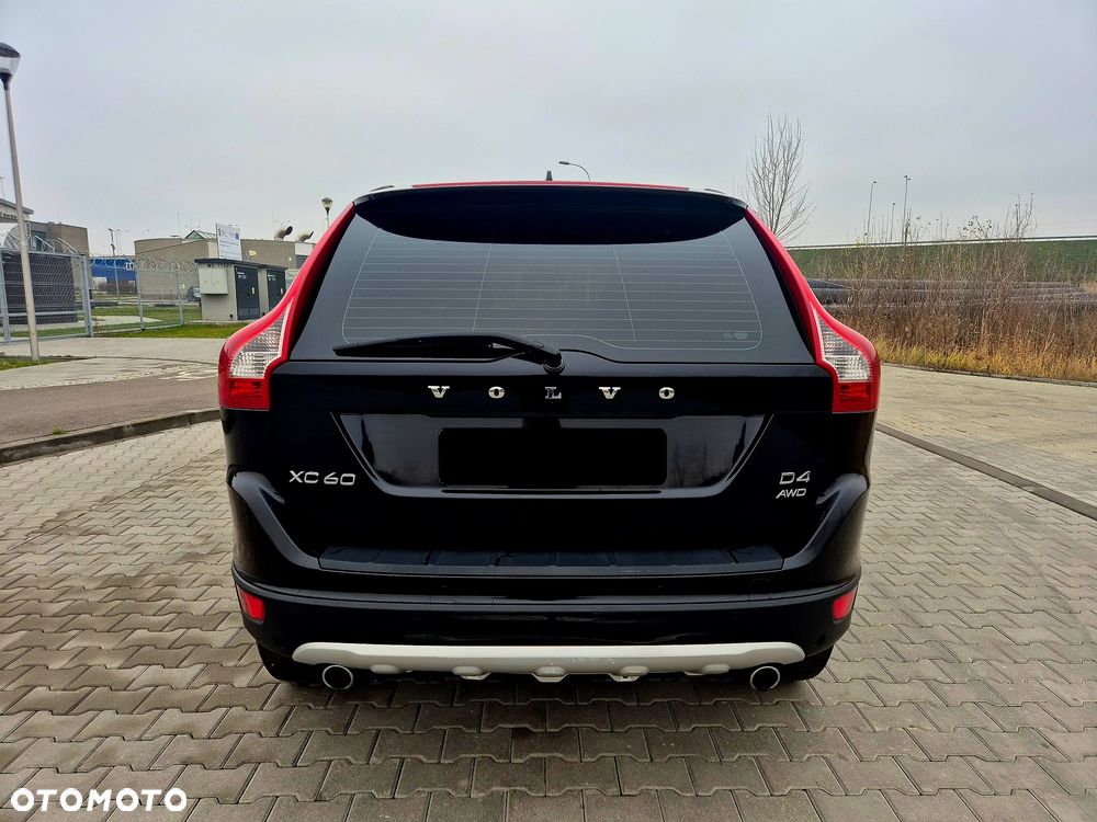 Volvo XC 60 2.4D AWD Momentum - 5