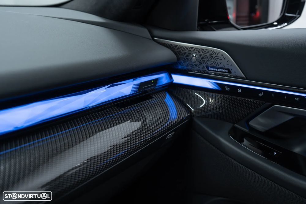 BMW M5 Touring xDrive - 59
