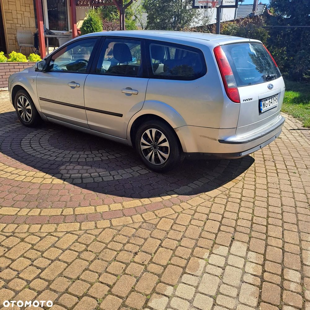 Ford Focus - 13