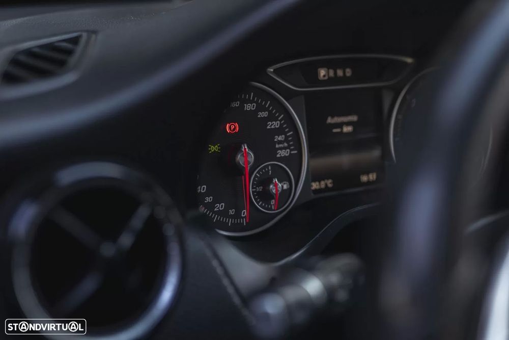 Mercedes-Benz A 160 d Aut. - 16