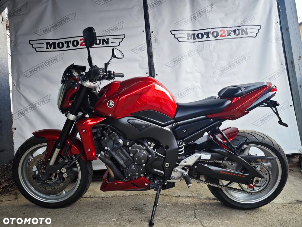 Yamaha FZ - 4