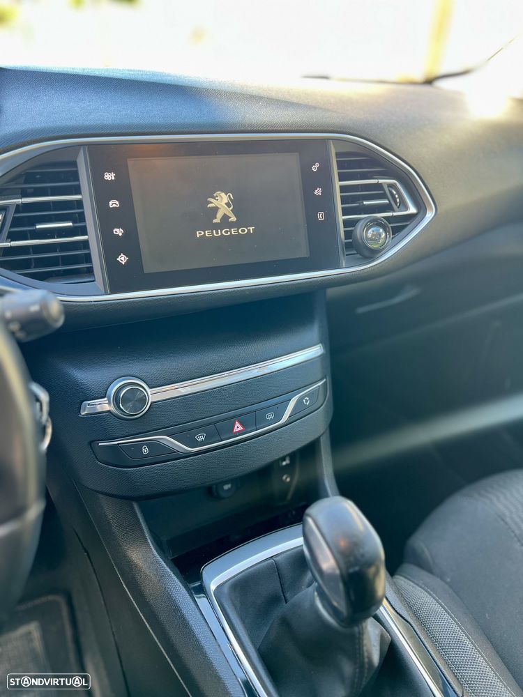 Peugeot 308 SW 1.6 BlueHDi Style - 11