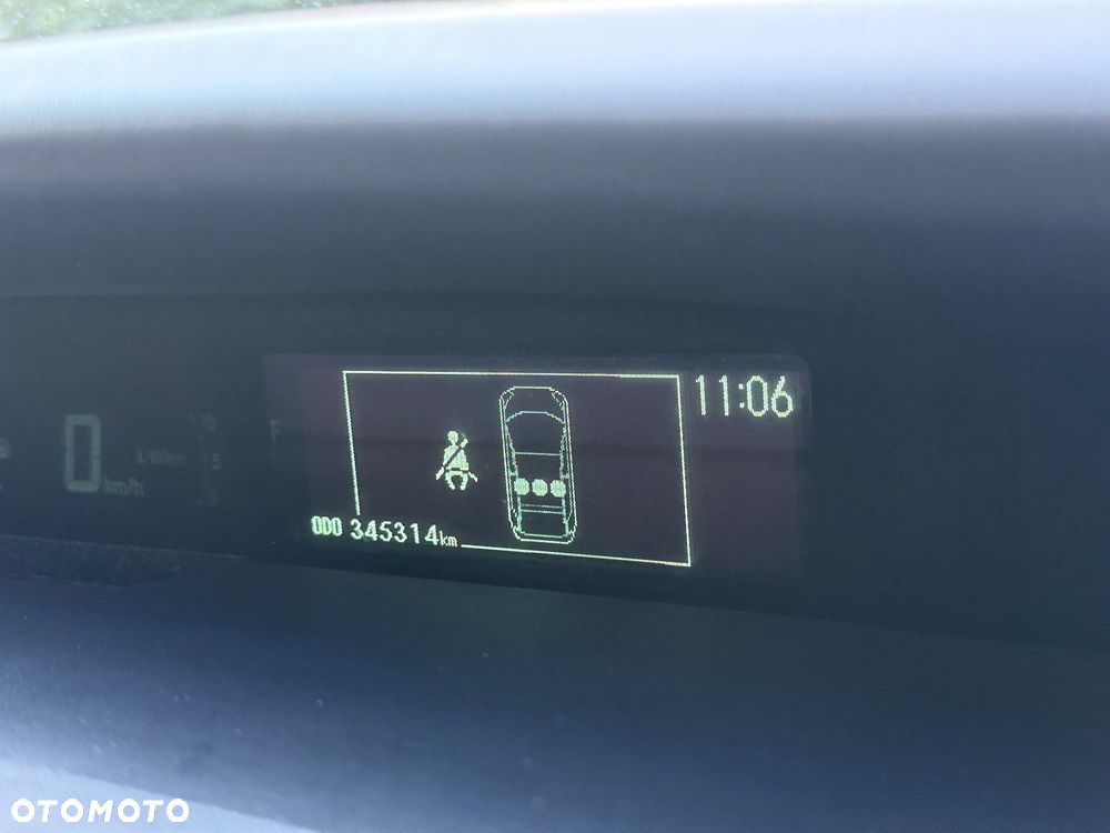 Toyota Prius - 18