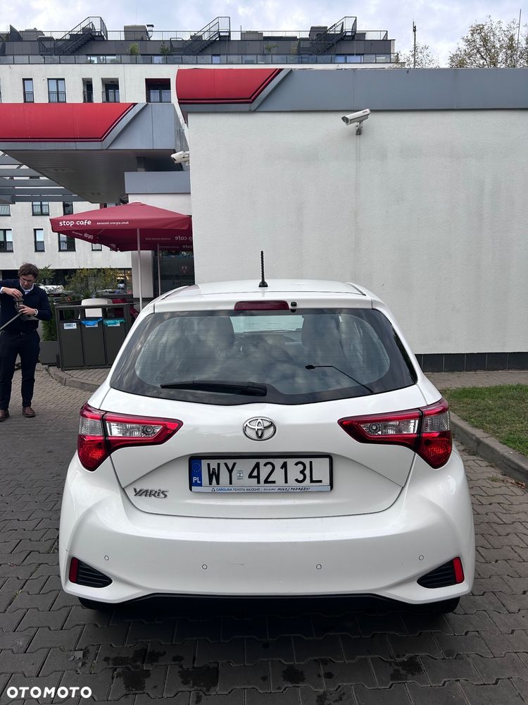 Toyota Yaris 1.0 Active EU6 - 5