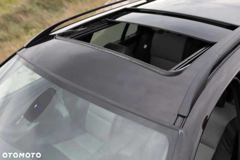 BMW Seria 5 530d Touring - 22