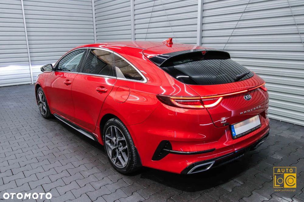 Kia ProCeed 1.6 CRDi GT Line DCT - 4