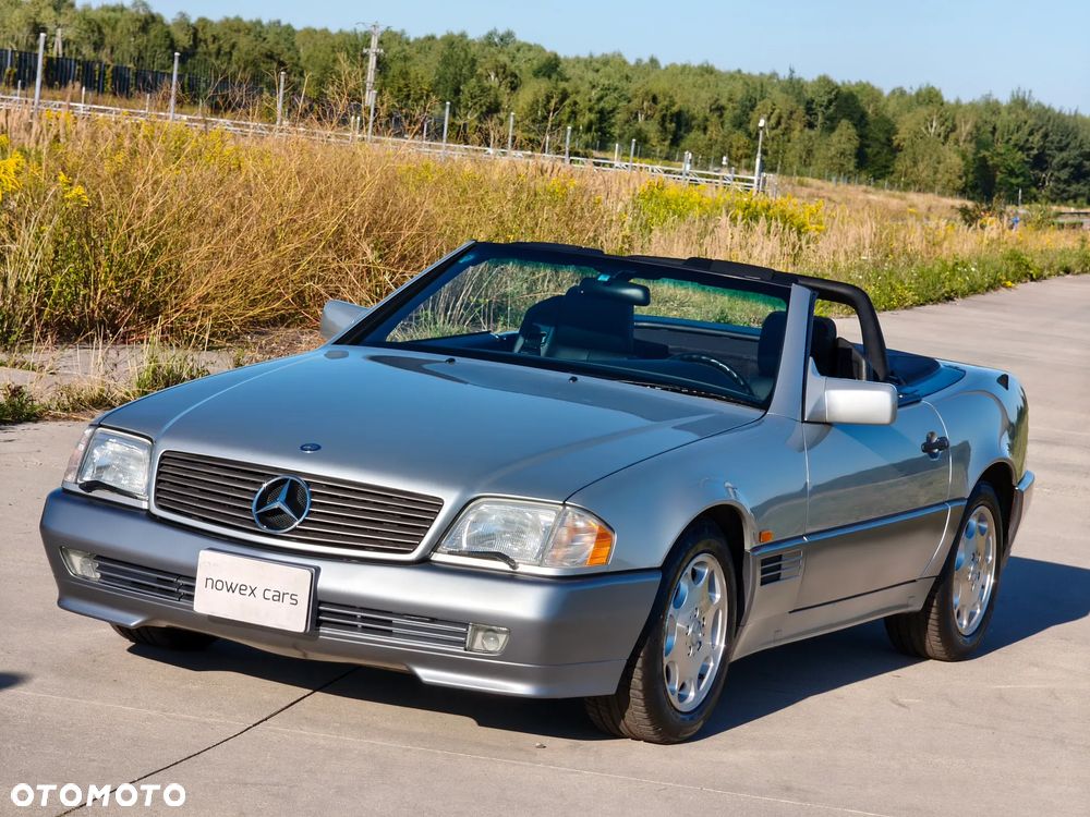 Mercedes-Benz SL - 21
