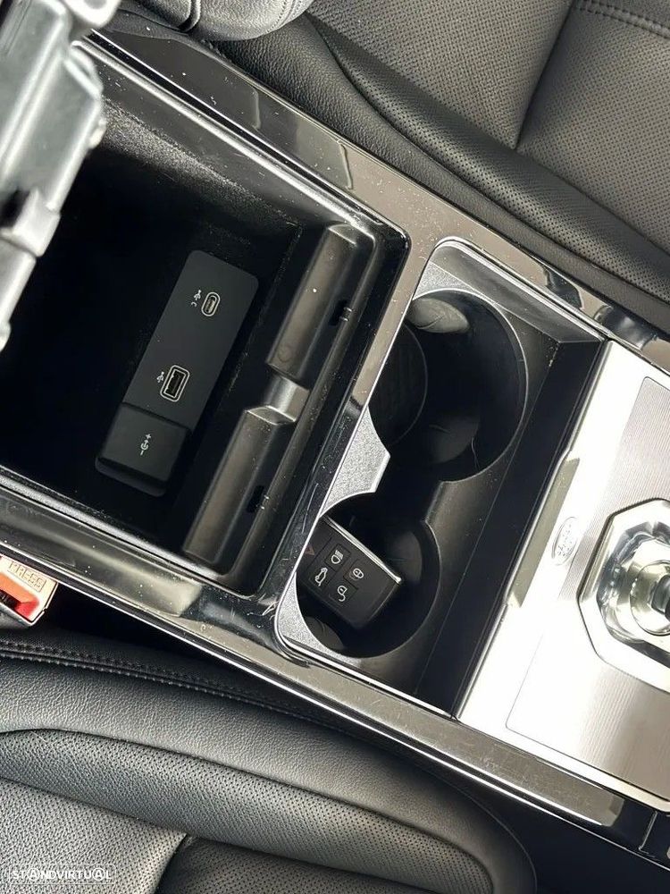 Land Rover Range Rover Evoque 1.5 P160 R-Dynamic SE Auto - 22